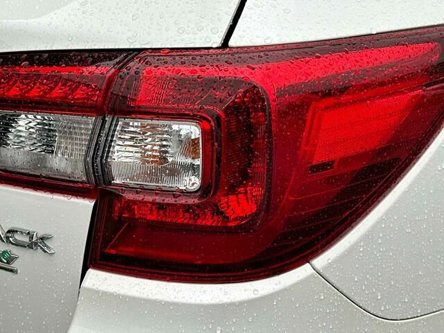 Used 2017 Subaru Outback 2.5i Touring image 33