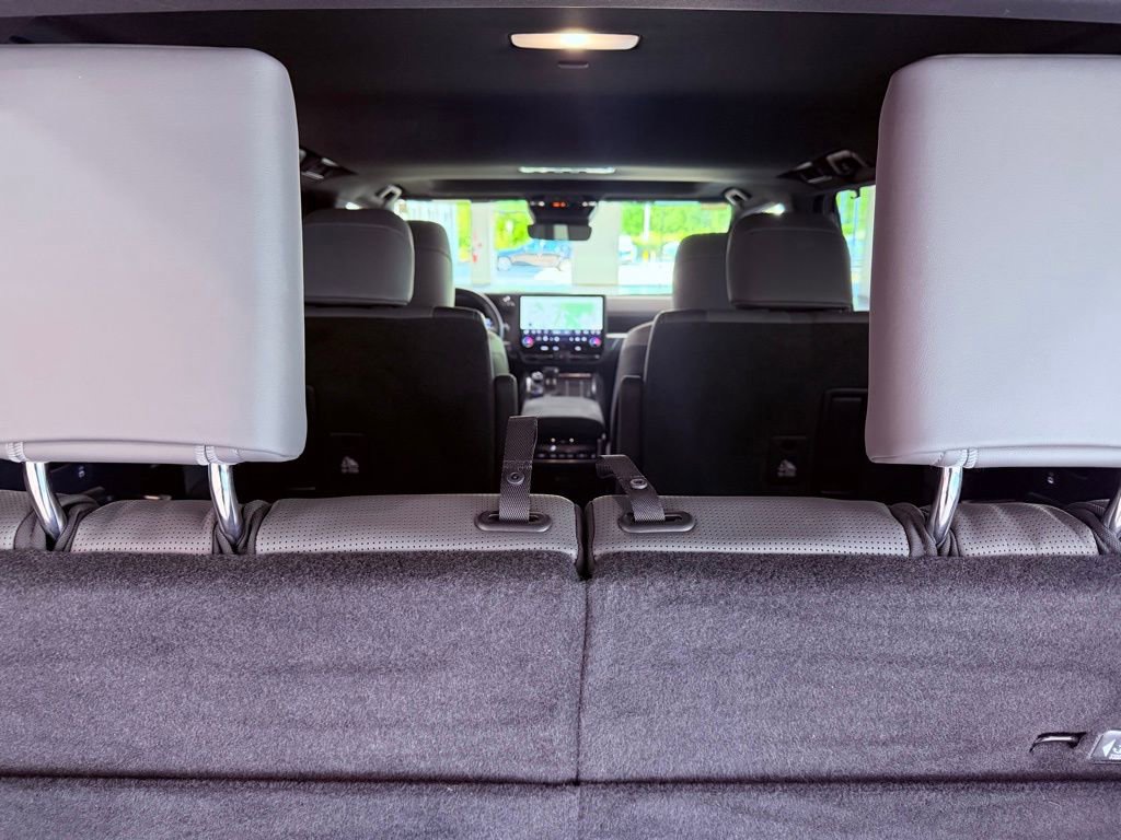 Certified 2025 Lexus GX 550 w/ Accessory Package (2T) AWD/4WD image 21