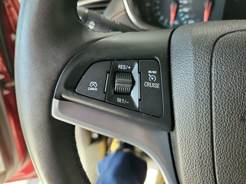 Used 2018 Chevrolet Trax LT w/ LT Convenience Package image 34