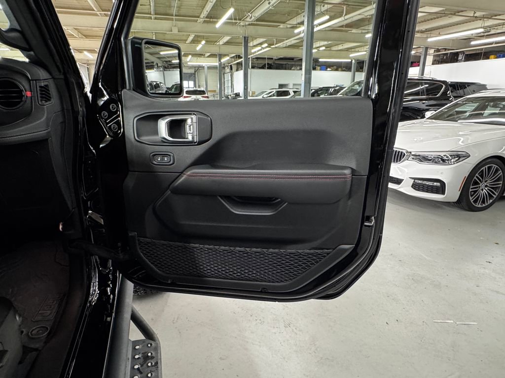 Used 2024 Jeep Wrangler Rubicon 392 w/ Dual Top Group image 13