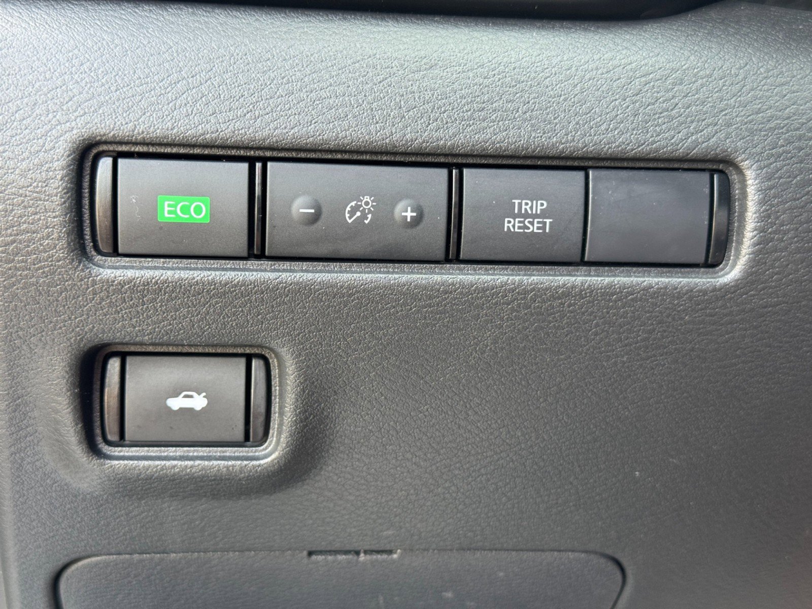 Used 2022 Nissan Sentra S FWD image 16