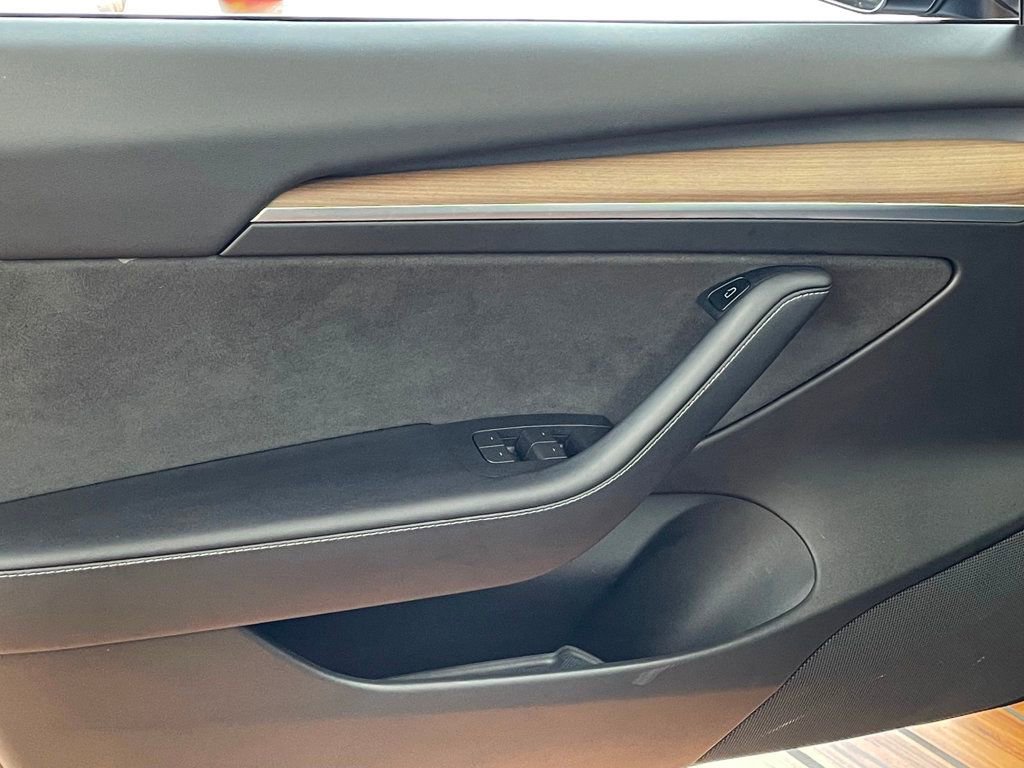 Used 2022 Tesla Model 3 Long Range image 13