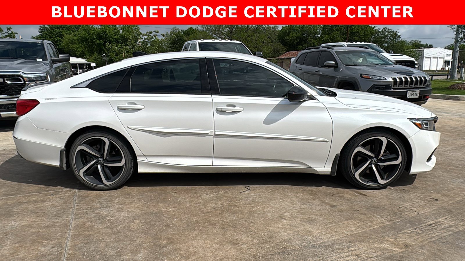 Used 2021 Honda Accord Sport Special Edition image 4
