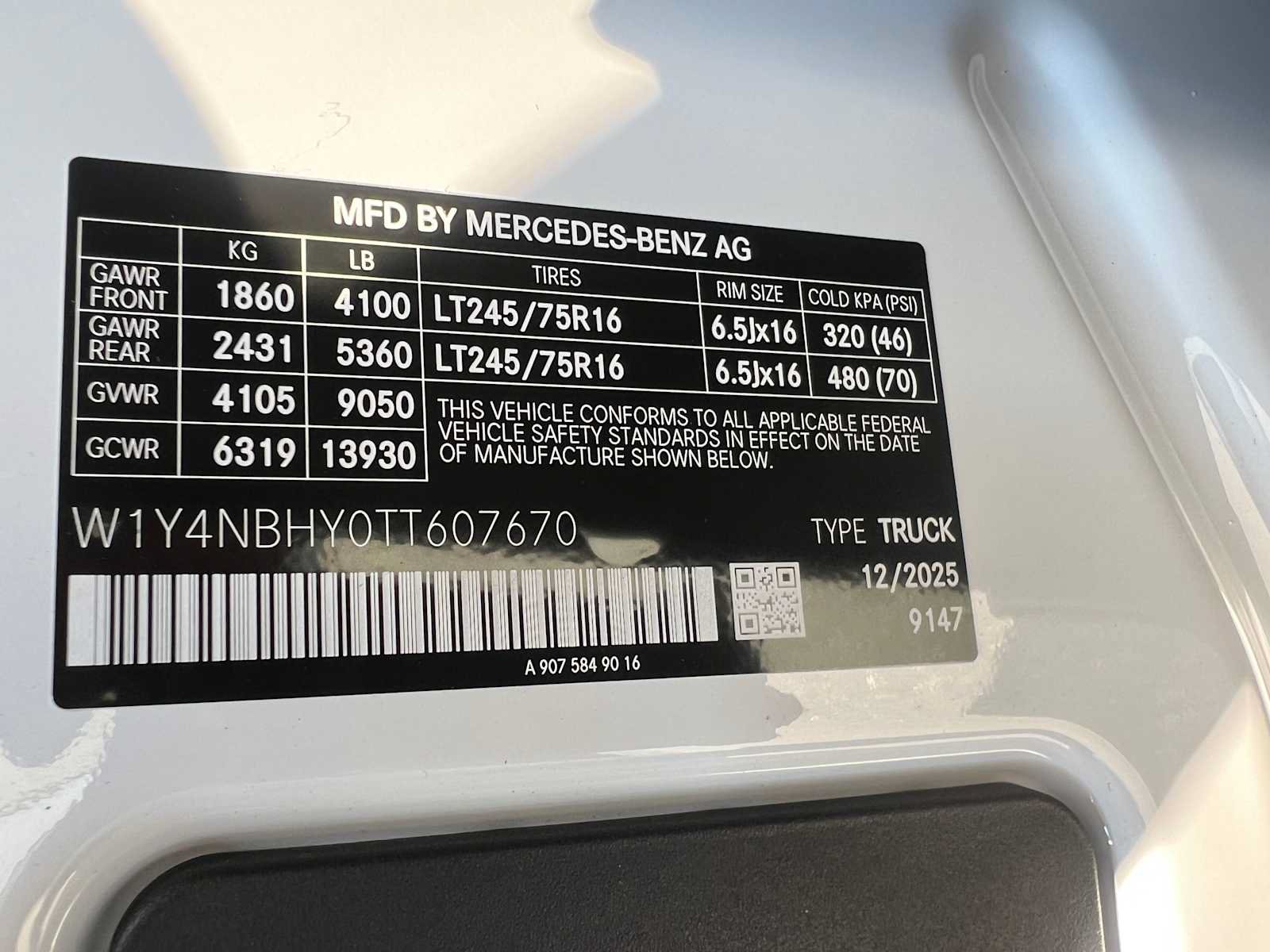 Used 2026 Mercedes-Benz Sprinter 2500 image 41