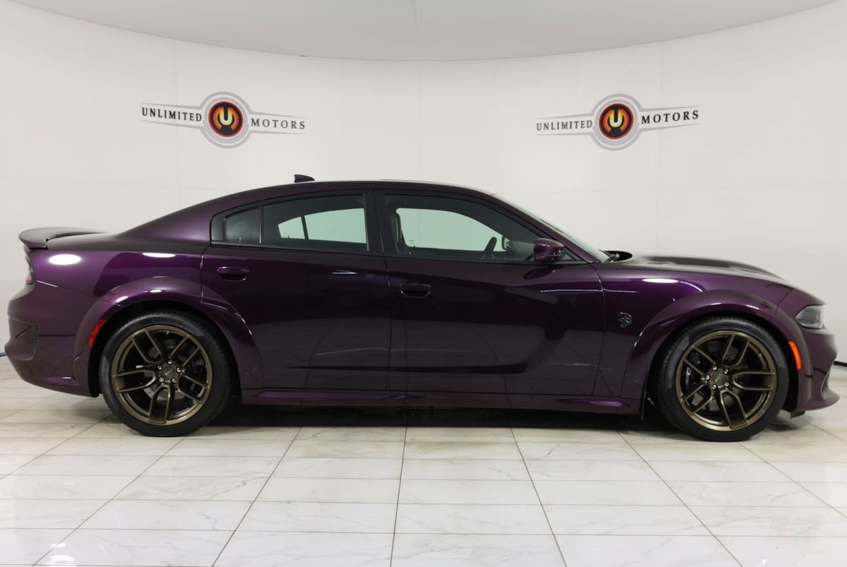 Used 2021 Dodge Charger SRT Hellcat RWD image 2