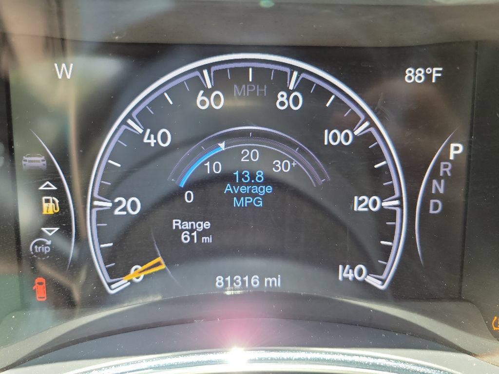 Used 2022 Jeep Grand Cherokee Limited AWD/4WD image 22