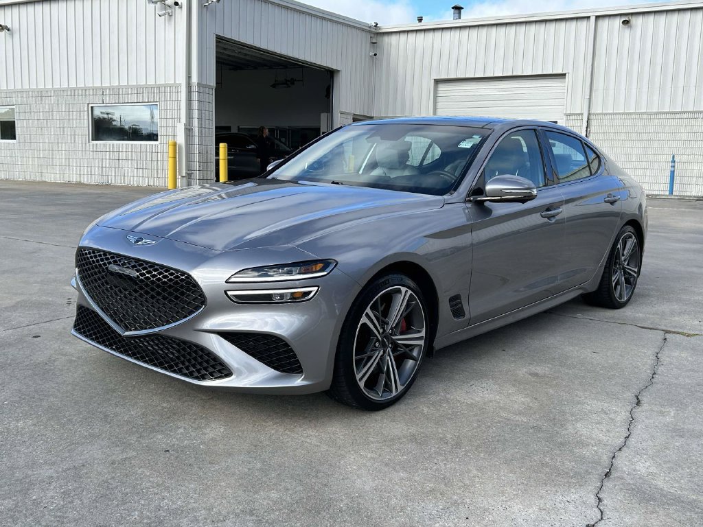 Used 2025 Genesis G70 3.3T Advanced w/ Sport Prestige Package RWD image 7