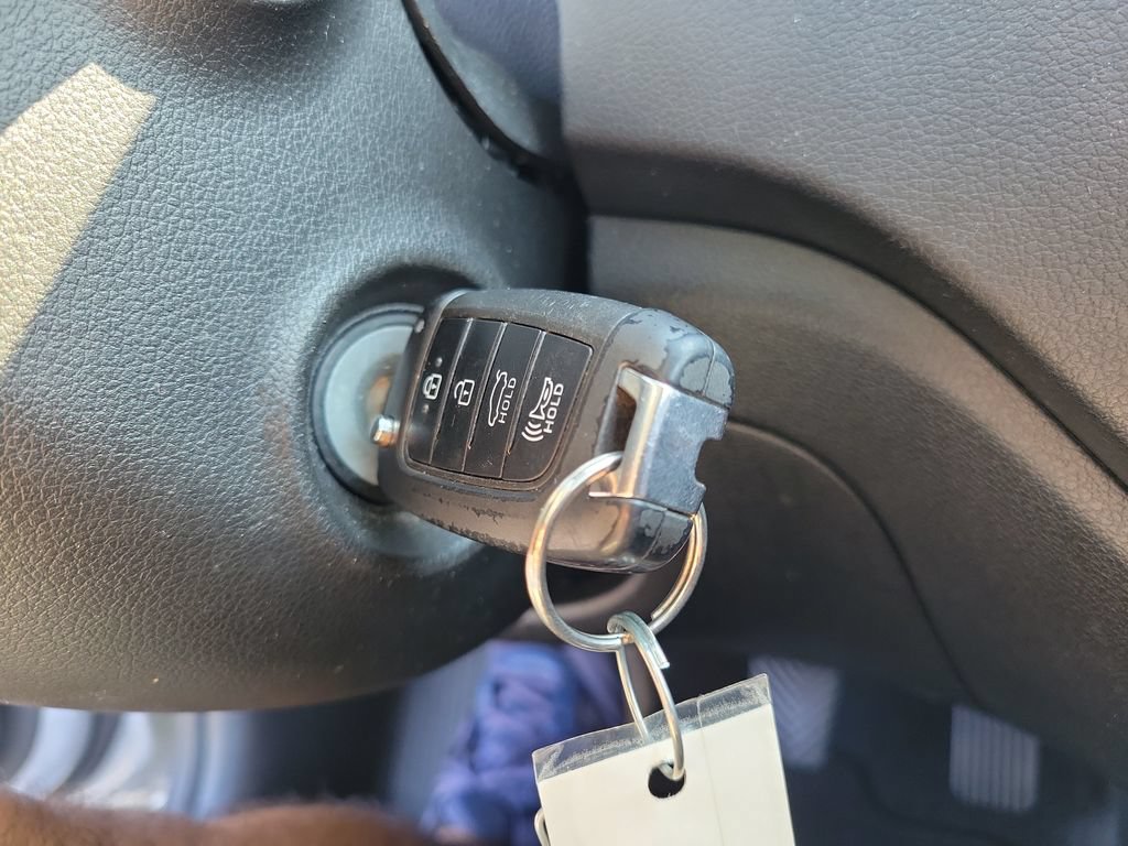 Used 2021 Hyundai Accent SE FWD image 32