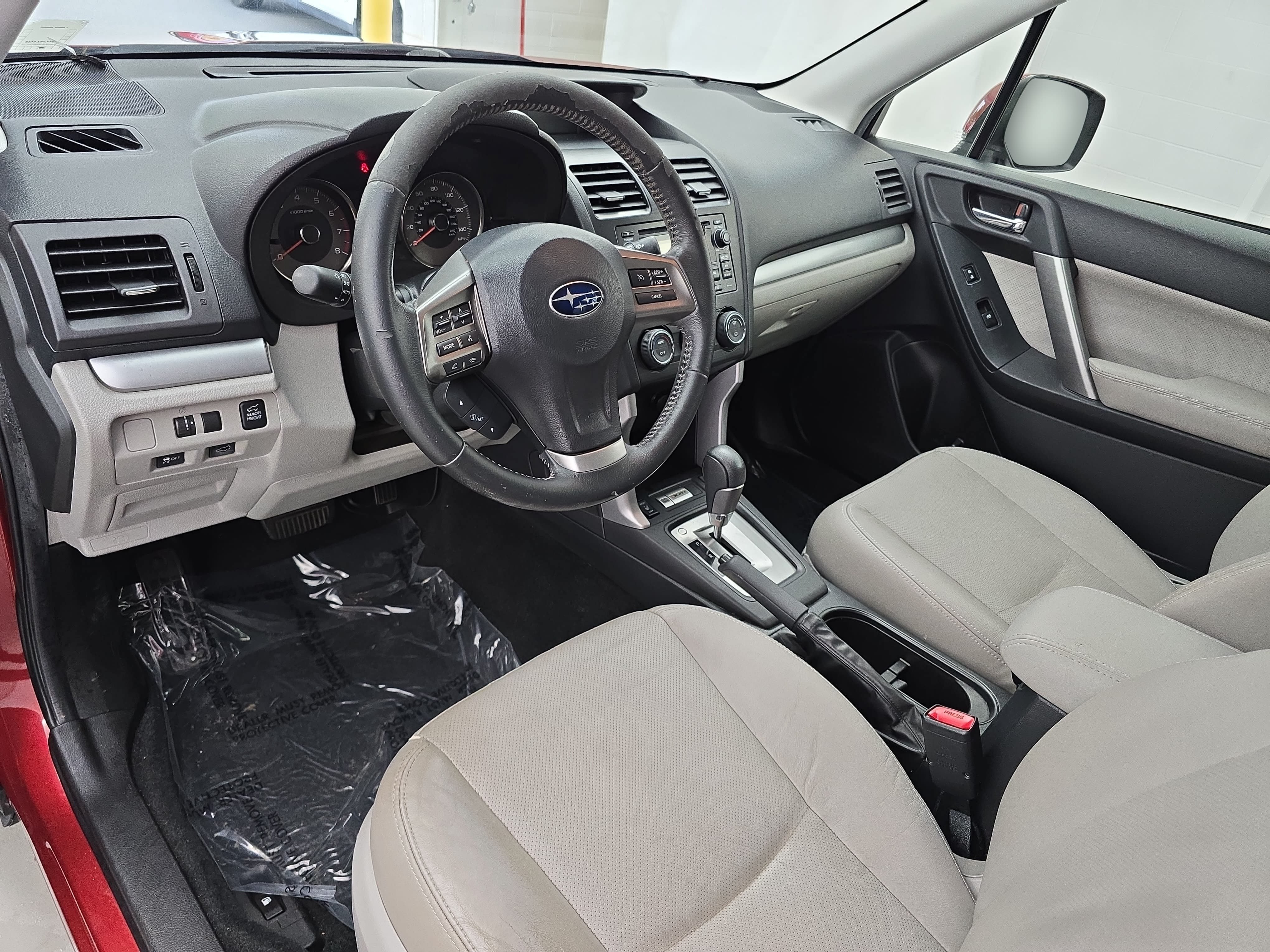 Used 2014 Subaru Forester 2.5i Limited AWD/4WD image 16