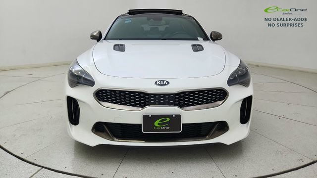 Used 2020 Kia Stinger GT2 AWD/4WD image 2