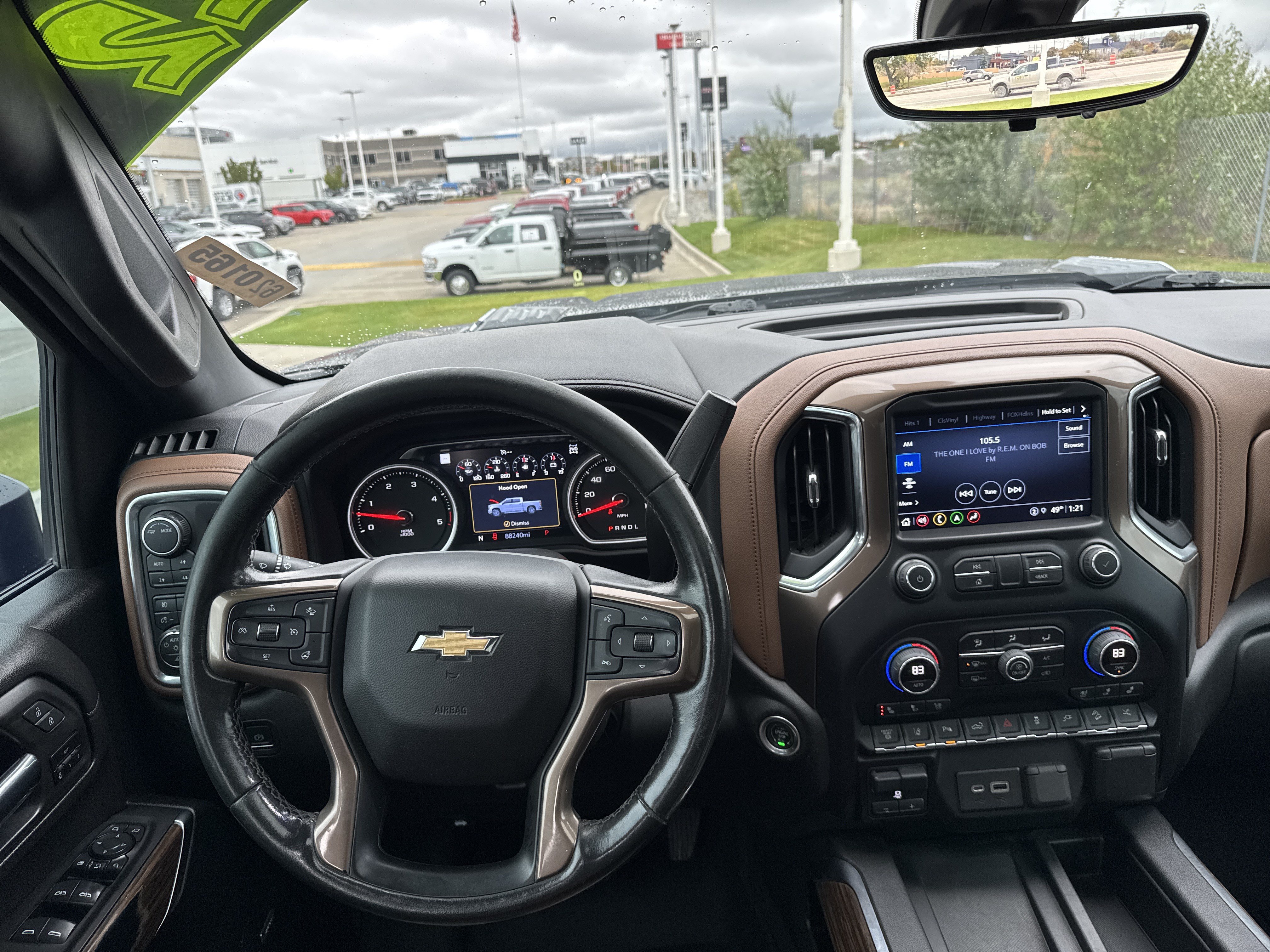 Used 2022 Chevrolet Silverado 3500 High Country w/ Technology Package AWD/4WD image 17