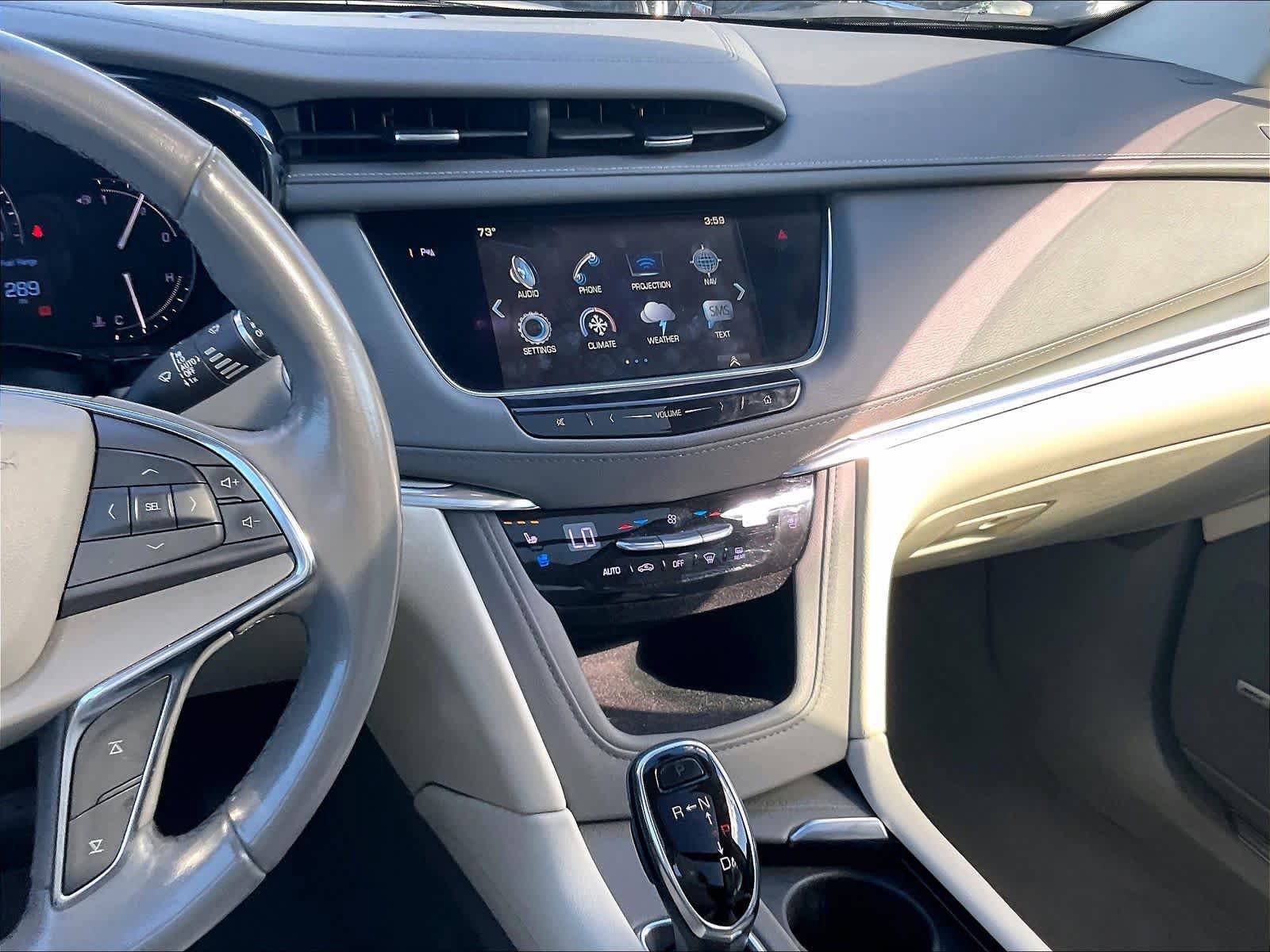 Used 2019 Cadillac XT5 Premium Luxury image 8