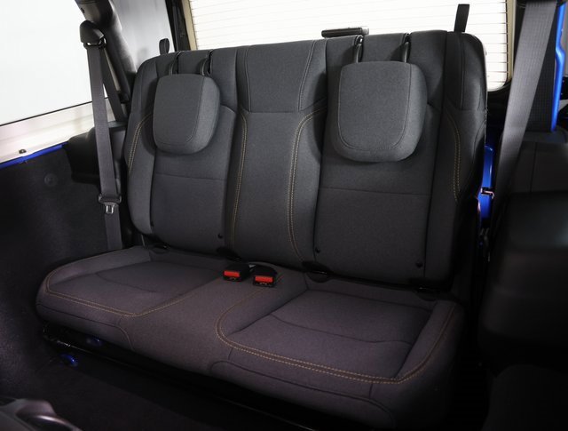 Used 2024 Jeep Wrangler Sport S image 2