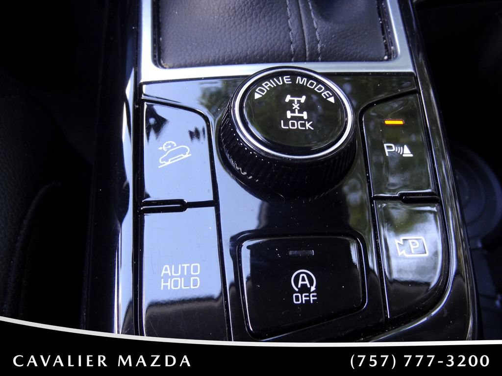 Used 2025 Kia Sportage EX AWD/4WD image 44