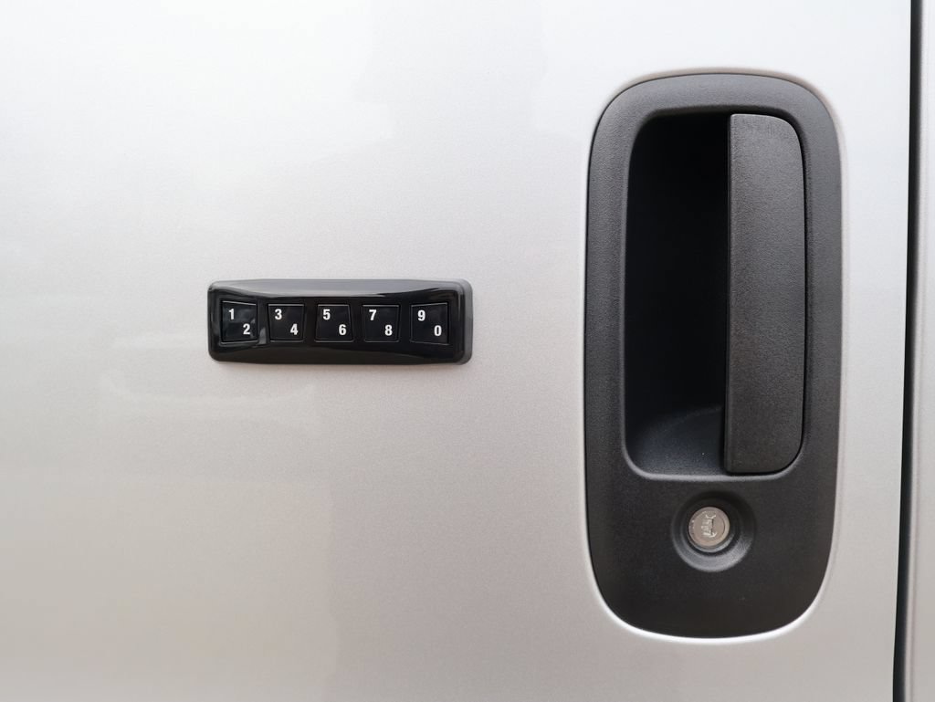 New 2026 Chevrolet Express 2500 w/ Enhanced Convenience Package RWD image 10