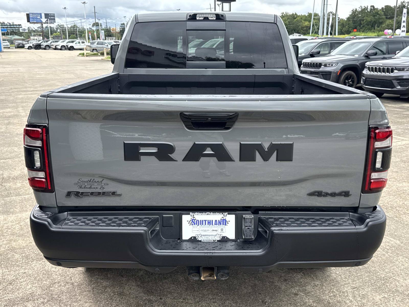 Used 2024 RAM 2500 Rebel w/ Towing Technology Group AWD/4WD image 6