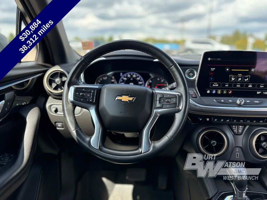 Used 2023 Chevrolet Blazer Premier w/ Driver Confidence II Package image 17