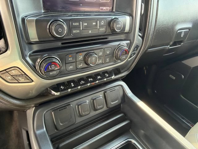 Used 2016 Chevrolet Silverado 1500 LTZ w/ LTZ Plus Package AWD/4WD image 23