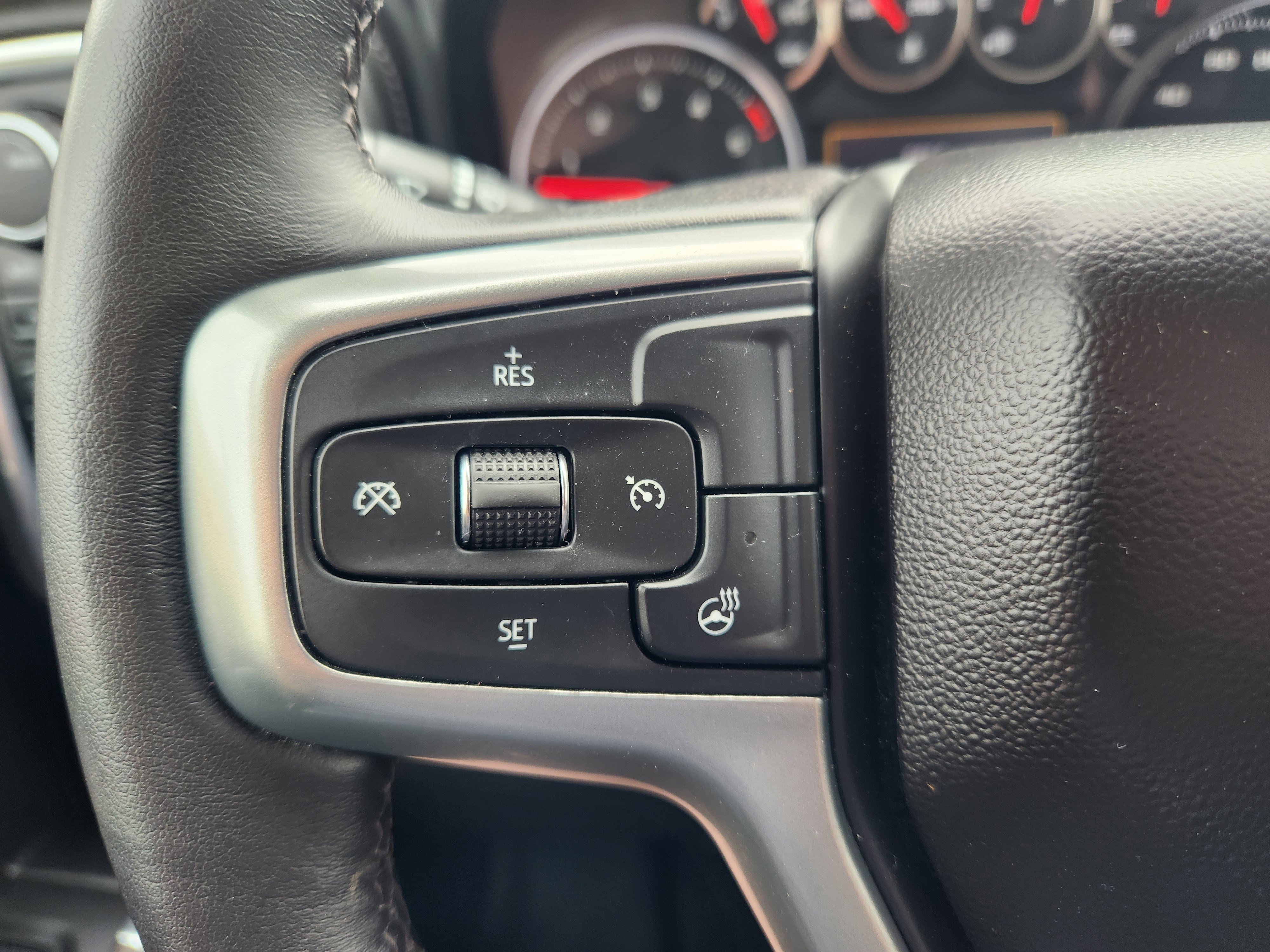 Used 2022 Chevrolet Silverado 3500 LT w/ Convenience Package image 18