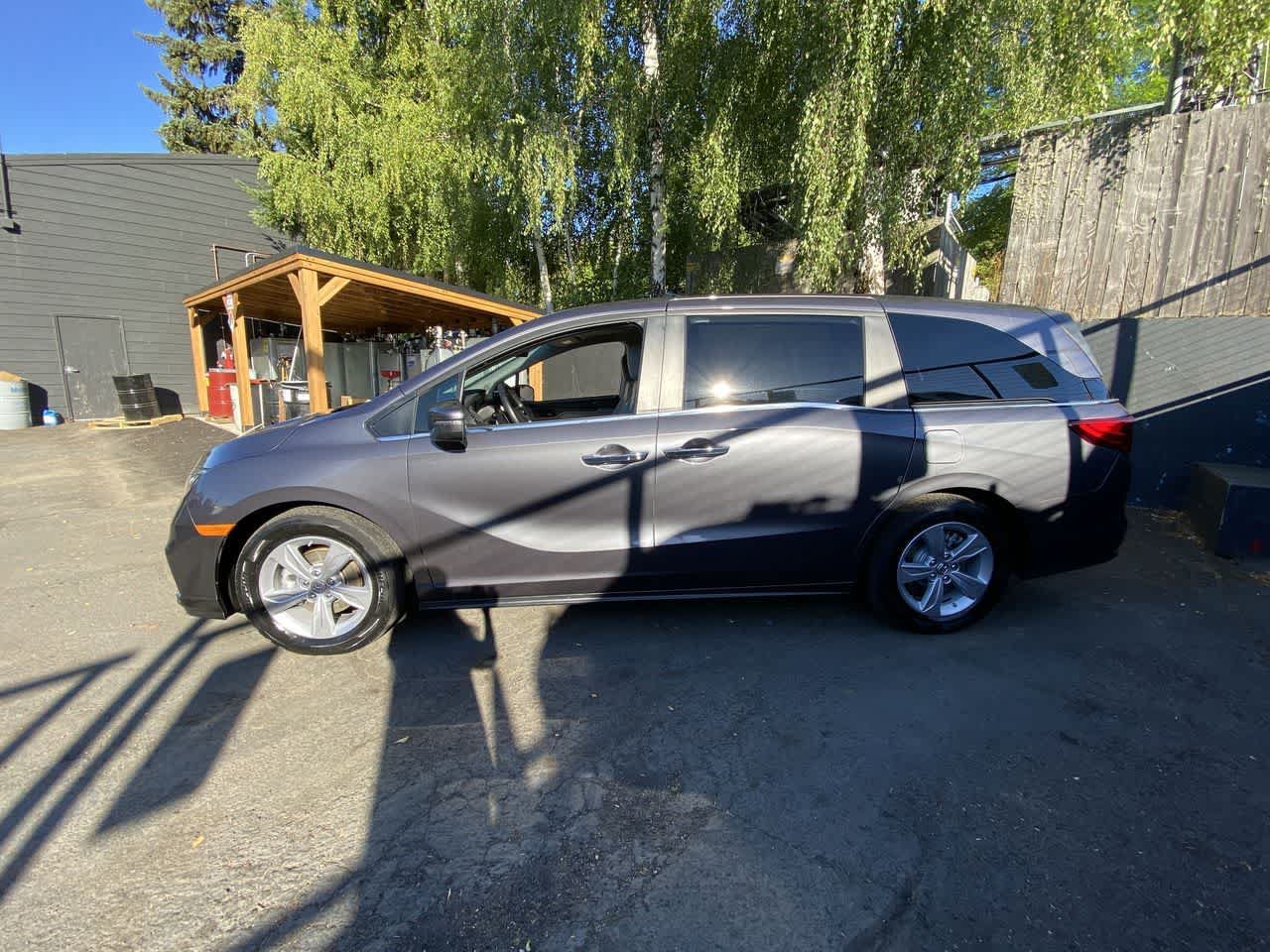 Used 2020 Honda Odyssey EX-L image 3
