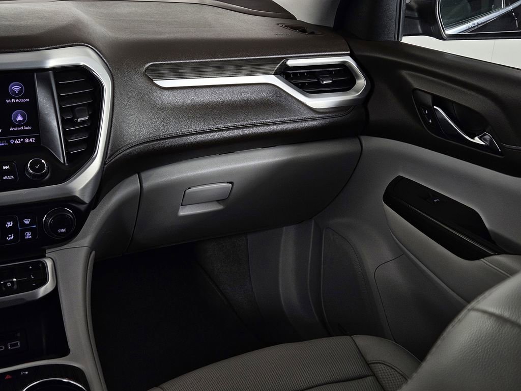 Used 2020 GMC Acadia SLT image 11