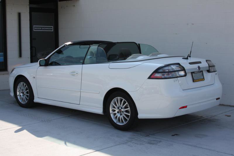 Used 2009 Saab 9-3 2.0T image 18