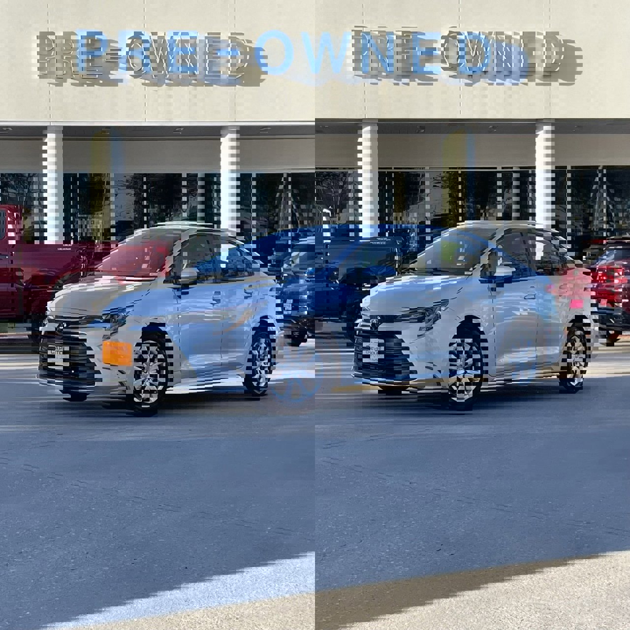 Used 2024 Toyota Corolla LE video 1