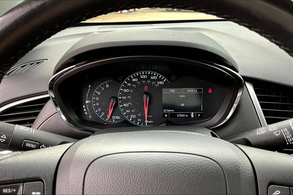Used 2022 Chevrolet Trax LT w/ LT Convenience Package AWD/4WD image 14