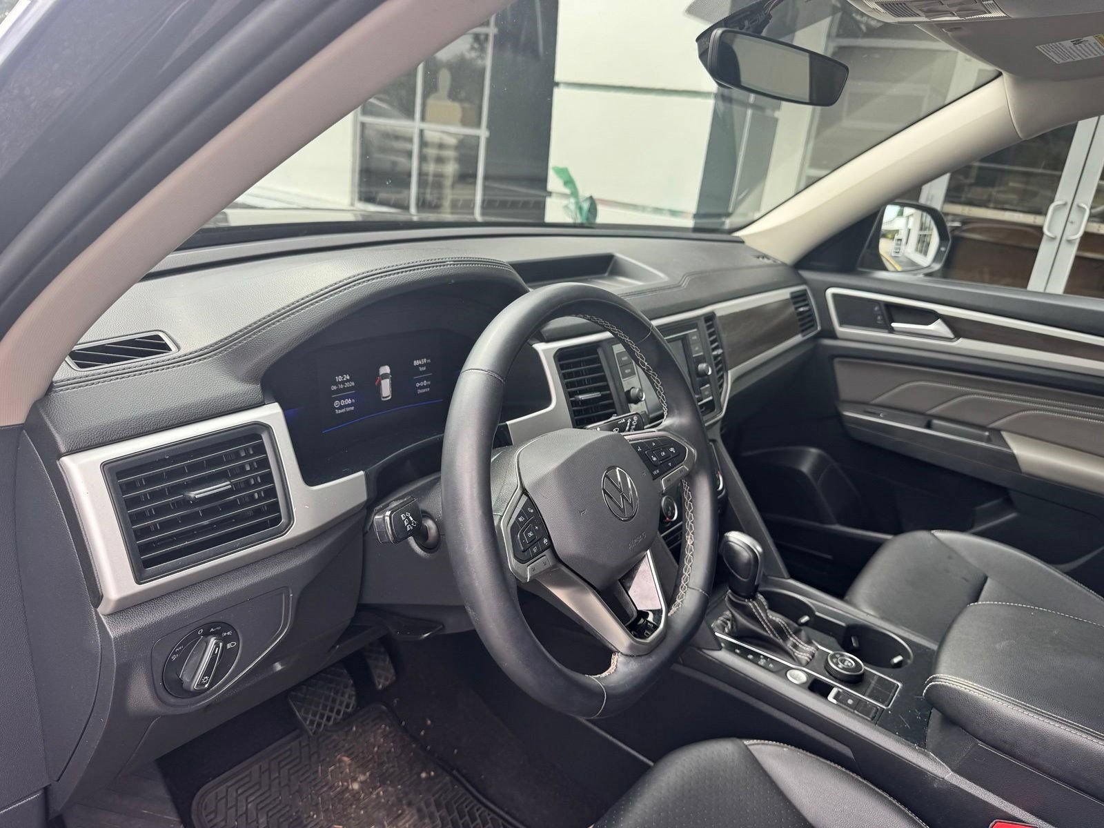 Used 2022 Volkswagen Atlas SE AWD/4WD image 12
