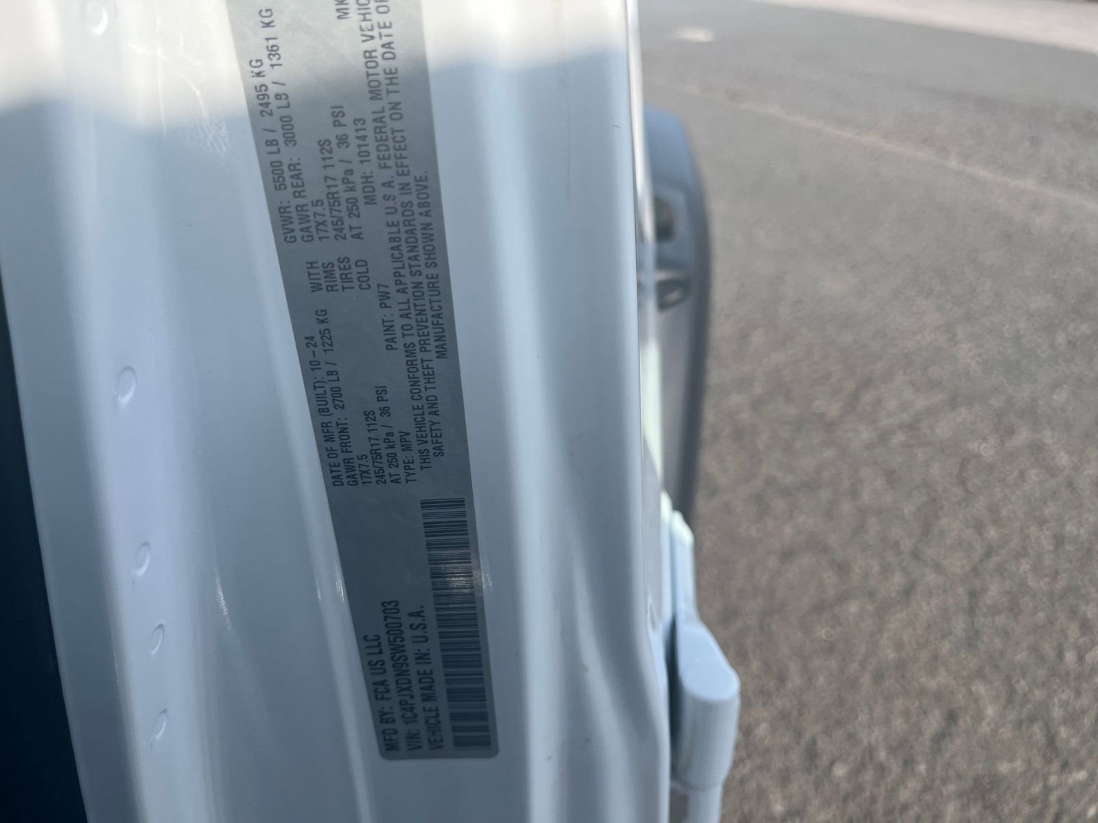 Used 2025 Jeep Wrangler Sport S AWD/4WD image 28