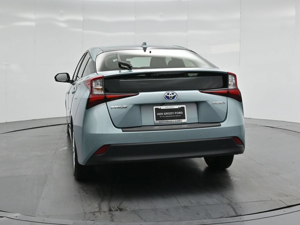 Used 2021 Toyota Prius LE FWD image 22