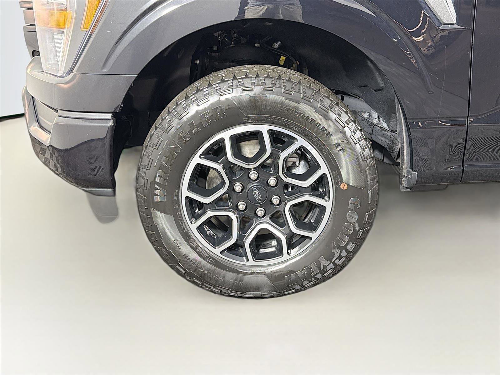 Used 2023 Ford F150 XL w/ STX Appearance Package AWD/4WD image 30