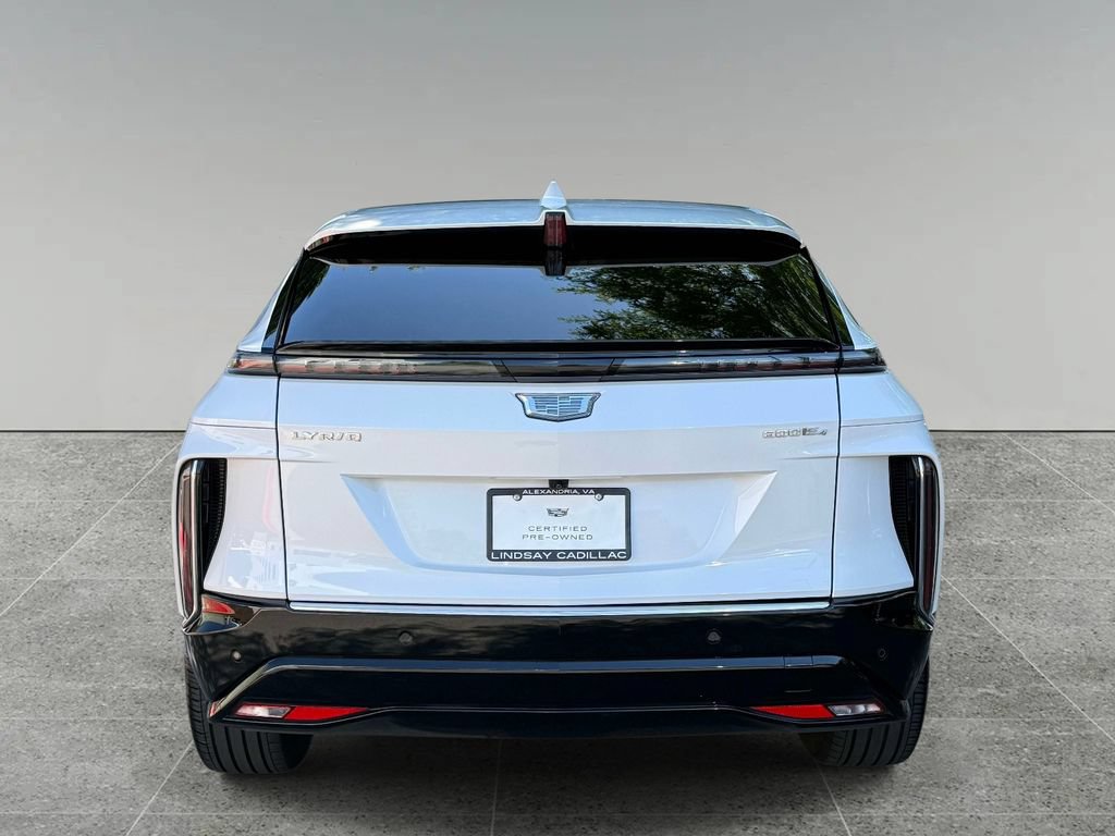 Used 2025 Cadillac Lyriq Luxury AWD/4WD image 11