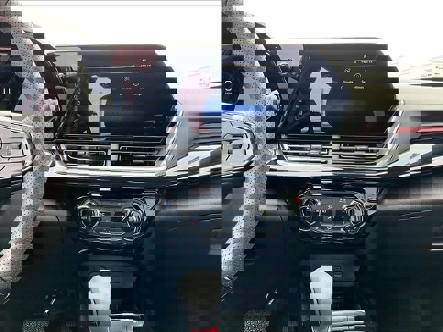 New 2026 Chevrolet Trax RS w/ Sunroof Package image 12