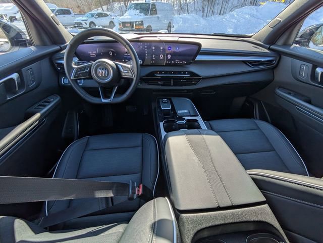 Used 2025 Buick Enclave Sport Touring image 31