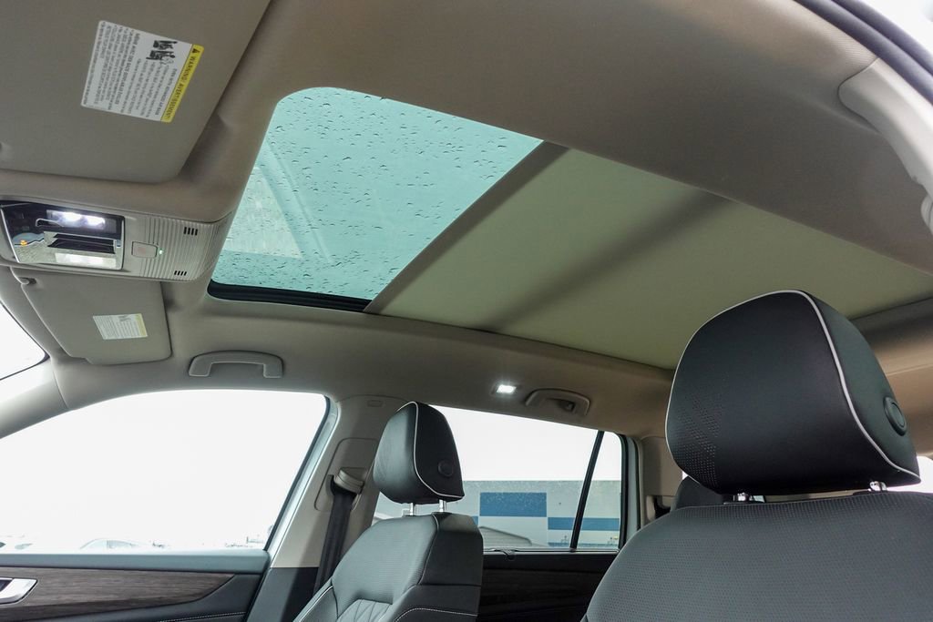 New 2026 Volkswagen Atlas SEL Premium R-Line image 26