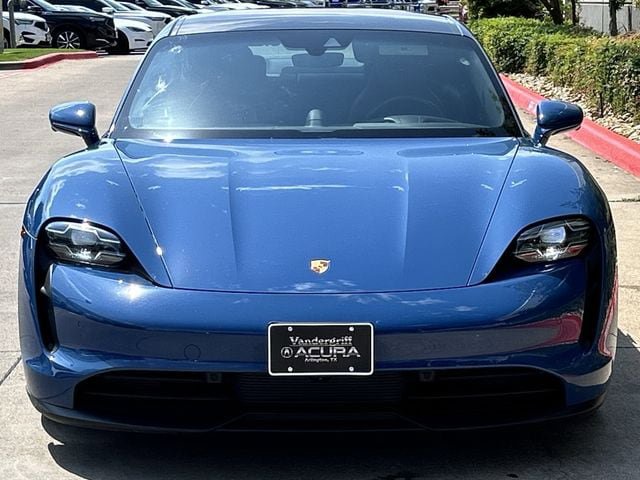 Used 2021 Porsche Taycan 4S w/ Premium Package image 8