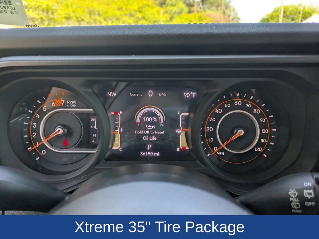 Used 2024 Jeep Wrangler Unlimited Rubicon w/ XTREMEE 35" Tire Package image 25