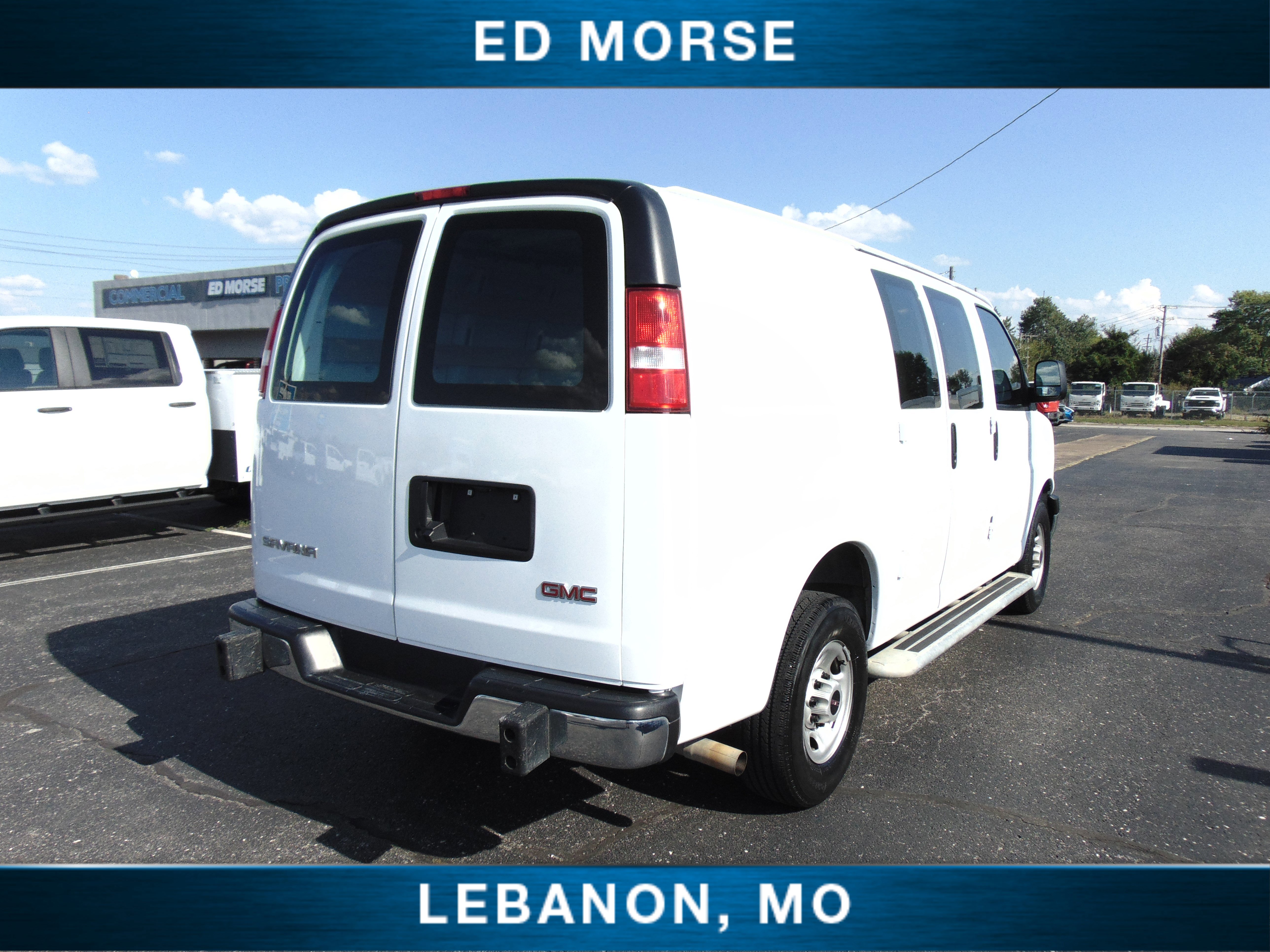 Used 2023 GMC Savana 2500 w/ Driver Convenience Package image 6