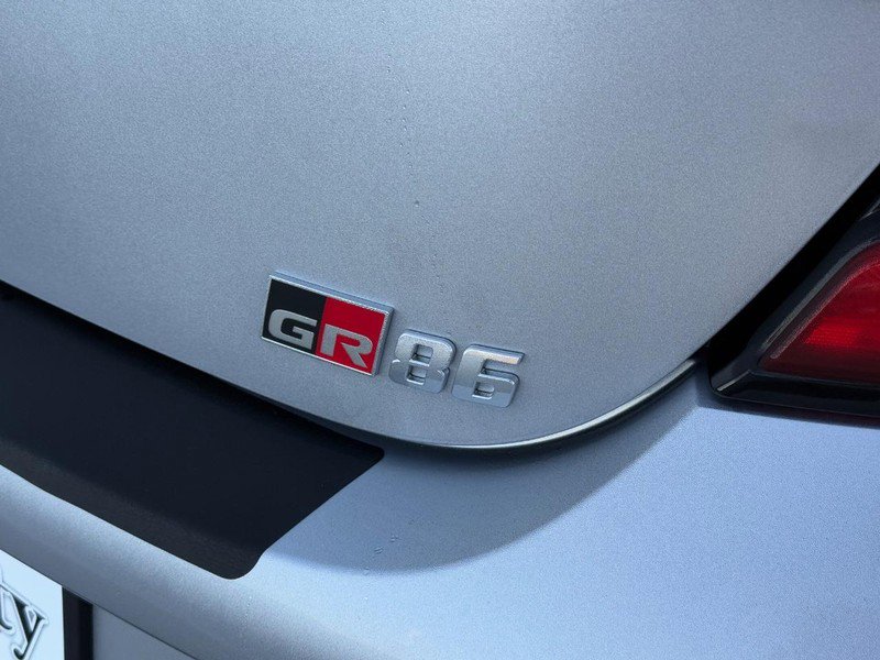 New 2025 Toyota GR86 Premium image 4