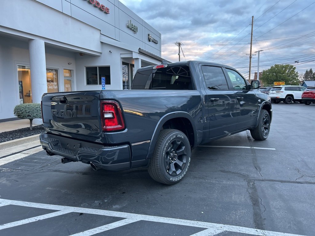 New 2026 RAM 1500 4x4 Crew Cab image 2