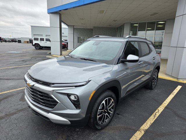 New 2026 Chevrolet TrailBlazer LT w/ LT Cold Weather Package FWD image 7