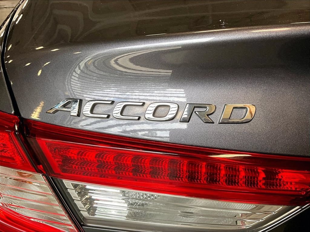 Used 2018 Honda Accord LX image 29