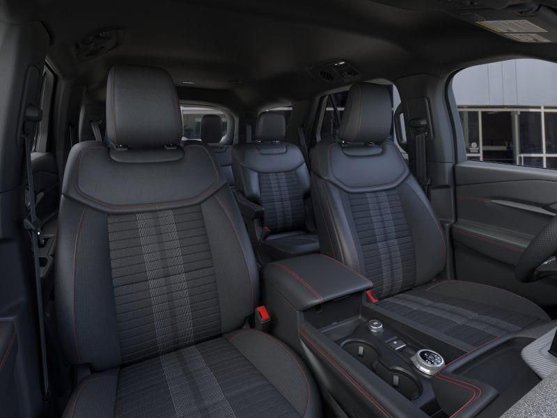 New 2026 Ford Explorer ST-Line w/ ST-Line Street Pack image 10