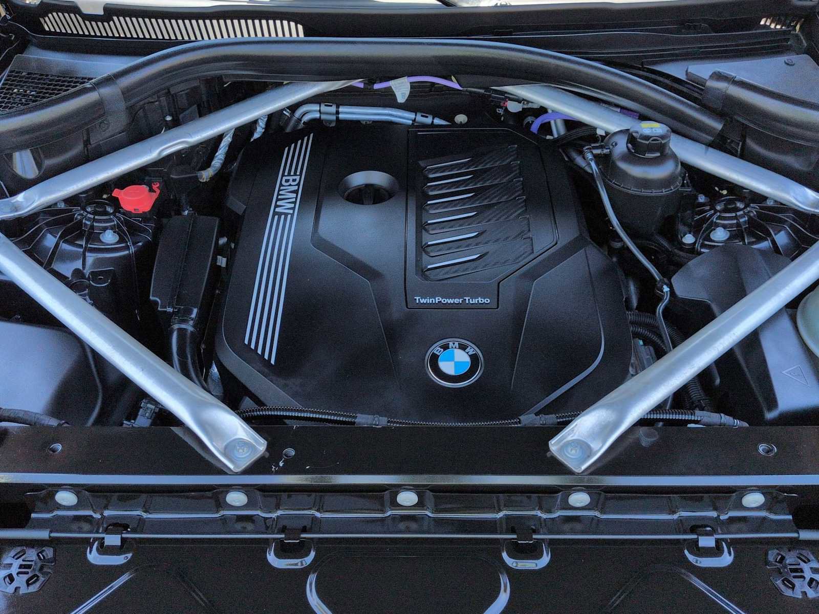 Used 2022 BMW X5 sDrive40i image 14