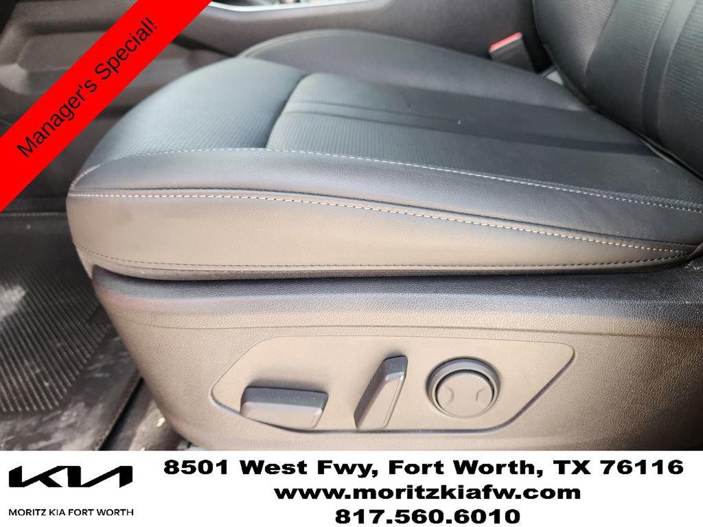 New 2025 Kia Sorento S image 17