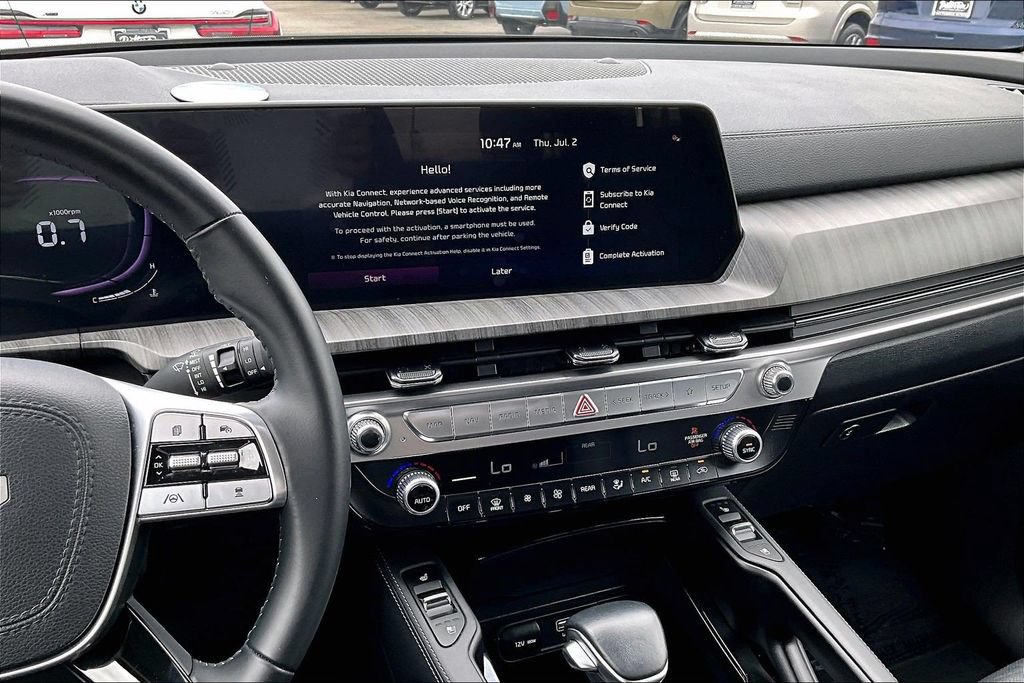 Used 2024 Kia Telluride EX w/ EX Captain's Chair Package FWD image 8