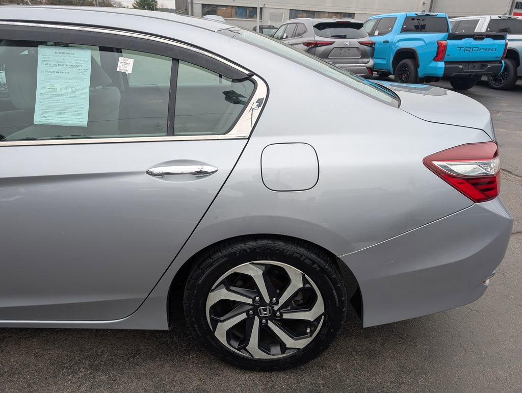 Used 2016 Honda Accord EX image 4