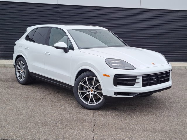 Used 2026 Porsche Cayenne AWD/4WD image 9