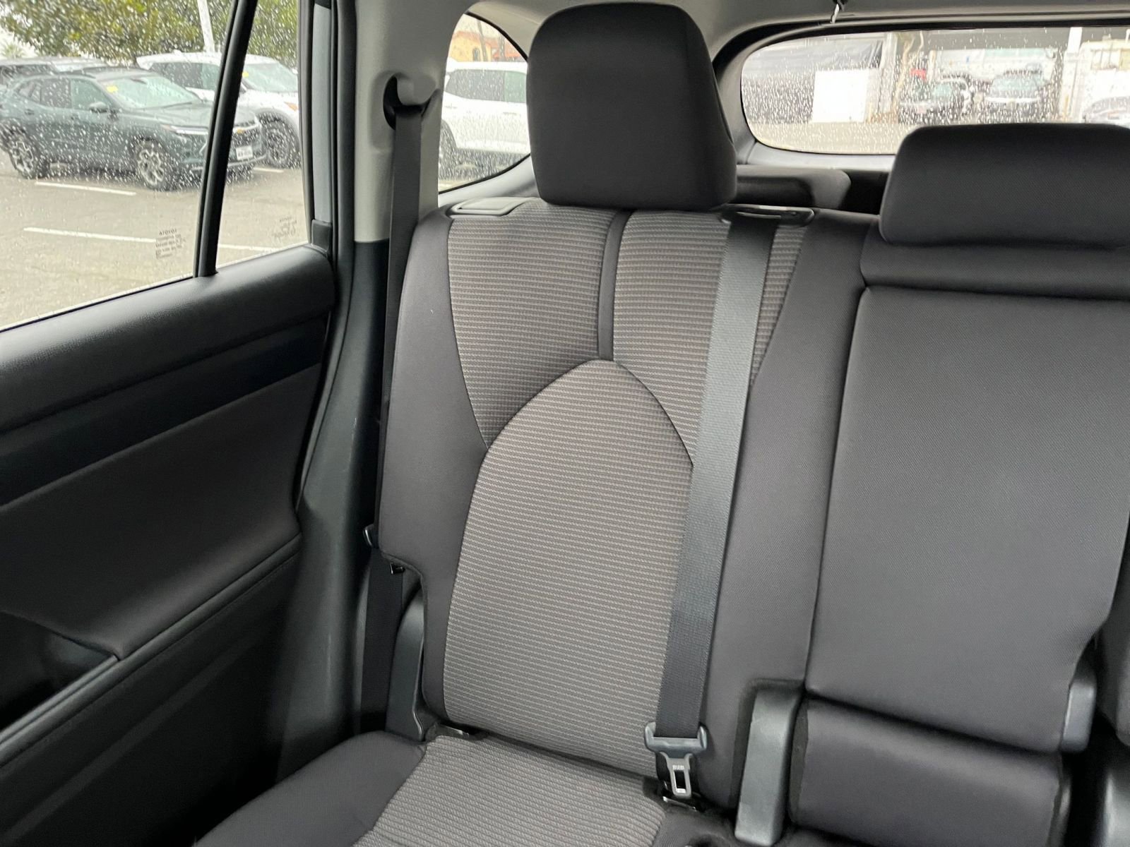 Used 2025 Toyota Highlander LE image 41